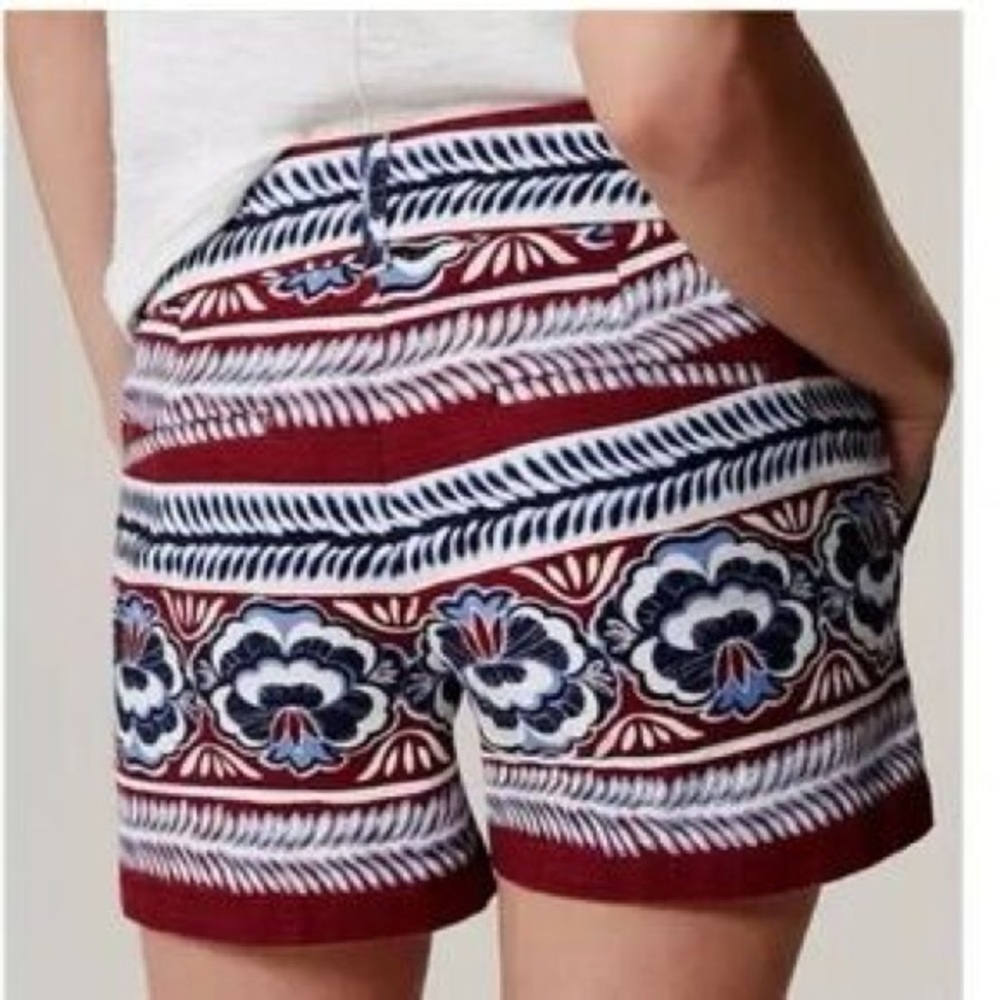LOFT Riviera Patterned Shorts - Size 2 - Picture 1 of 5